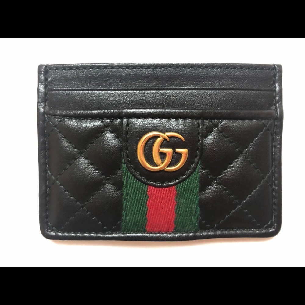 ✖️SOLD✖️Gucci trapuntata quilted leather card case